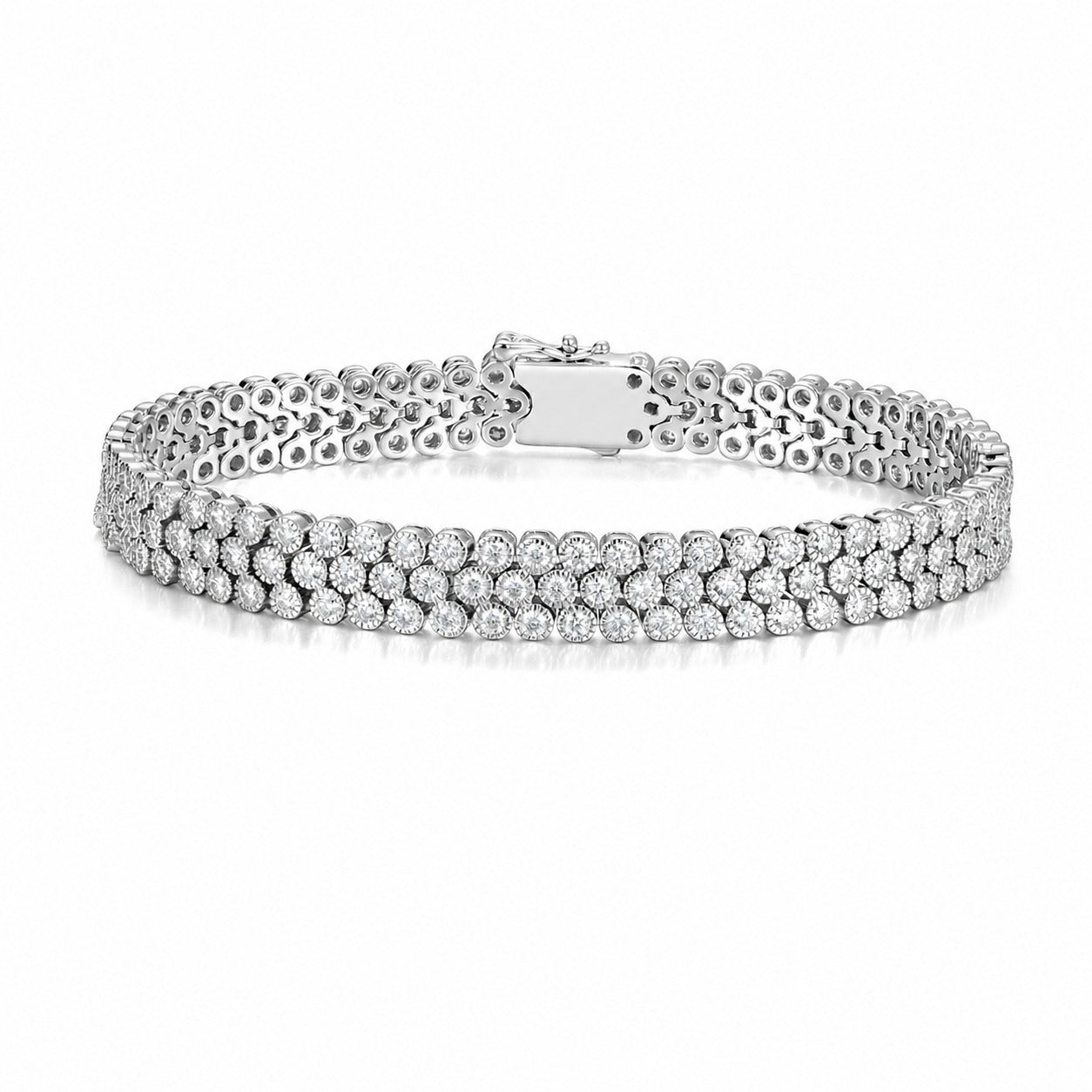 Simple, Elegant and Versatile: Moissanite 925 Sterling Silver Bracelet
