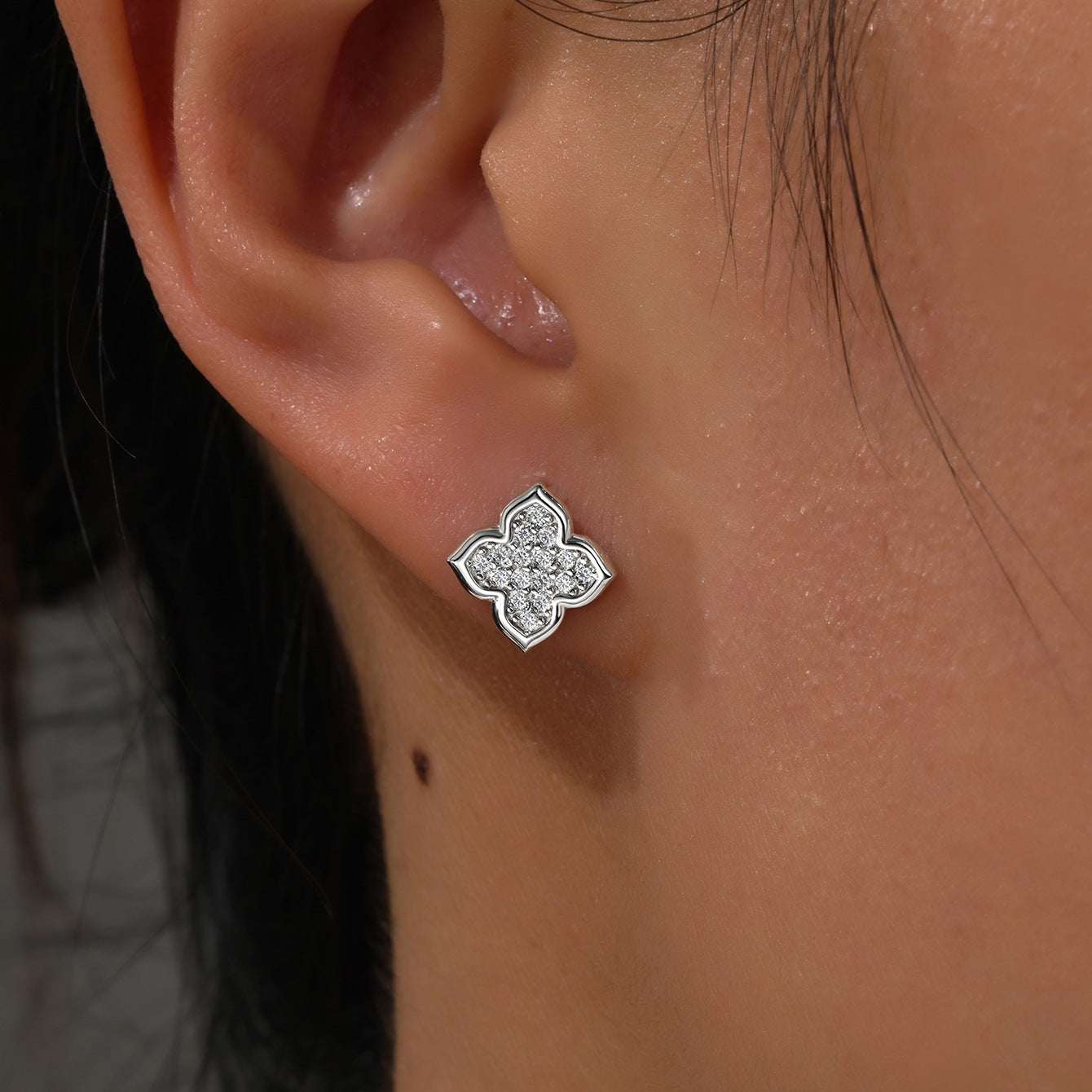 White Moissanite Clover Flower Stud Earrings In 925 Sterling Silver Stud Earrings